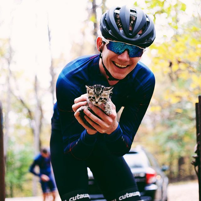 25% Off Sitewide plus Free $25 Gift Card with $200 purchase. That's almost as good as rescuing kittens during a @cutawayusa photoshoot! #cutawayusa #ExploreWithUs #BornintheBlueRidge #rescuekitten #kitgrid #cyclingkit ift.tt/37RTkvY