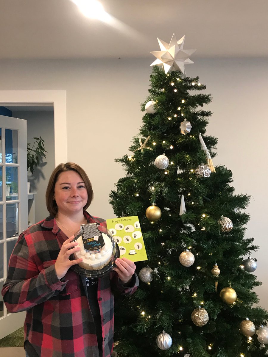 Wishing the happiest of birthday's to our amazing Youth Care Coordinator, Holly! We hope you have a wonderful day, enjoy your cake. We appreciate you. ⁣
.⁣
.⁣
.⁣
.⁣
.⁣
#happybirthday #youthcarecoordinator #shift #trailcross #nwt #nunavut #youth
