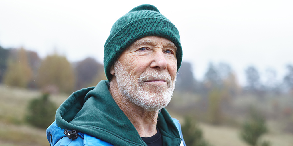 HPFT_NHS's tweet photo. December is always busy, but spare some time each day for you. Try to do something active, even if it’s a gentle walk in the fresh air – it’s important for keeping happy and well. Our Wellbeing services can offer free self-help and support https://t.co/w8ZE4pKOAG #HWEwinter https://t.co/Lr6qQOiRV6