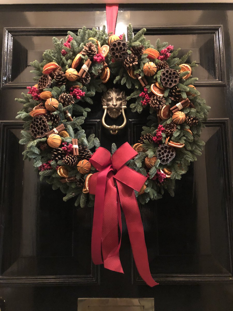 Christmas is coming to get ready to buy, wrap and pack.  If you want the unusual check out WineWeaver.com and let your fingers do the walking. Then grab a coffee and nibble. #Christmastime #christmasgiftideas #Christmasshopping #christmasfun #uniquegifts