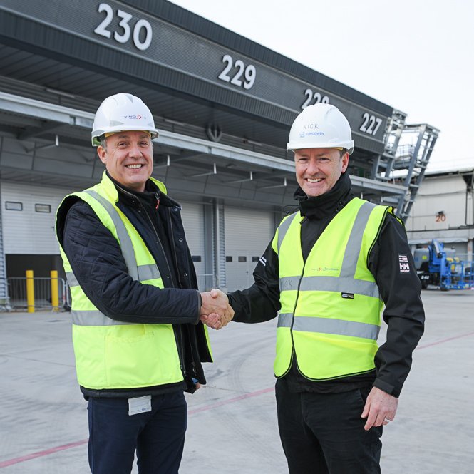 StM_NineElms's tweet photo. Key milestone delivered by #VINCI @StModwen as phase one of the new Fruit &amp; Veg market is completed on schedule at #NewCoventGardenMarket. Read more here: https://t.co/cZ4OadqSvA 🍅🥦🥕 https://t.co/GSVqpXPVwq