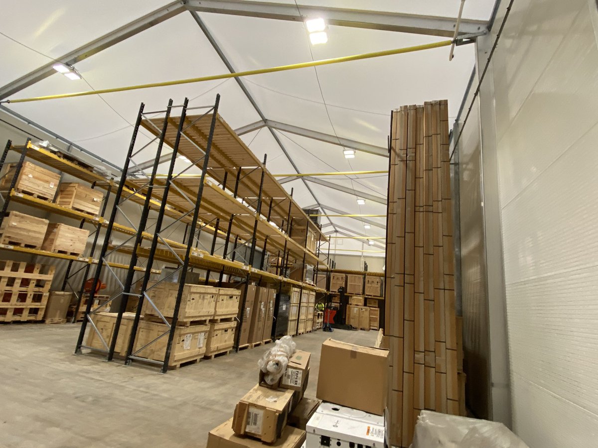 SmartSpaceBuild's tweet photo. Just popped in to spread the festive cheer at a very sensitive site in Staffordshire where the new storage units are up and running.  @SmartSpaceBuild @MadeinBritainGB @madeinthemids https://t.co/O39KeMW082