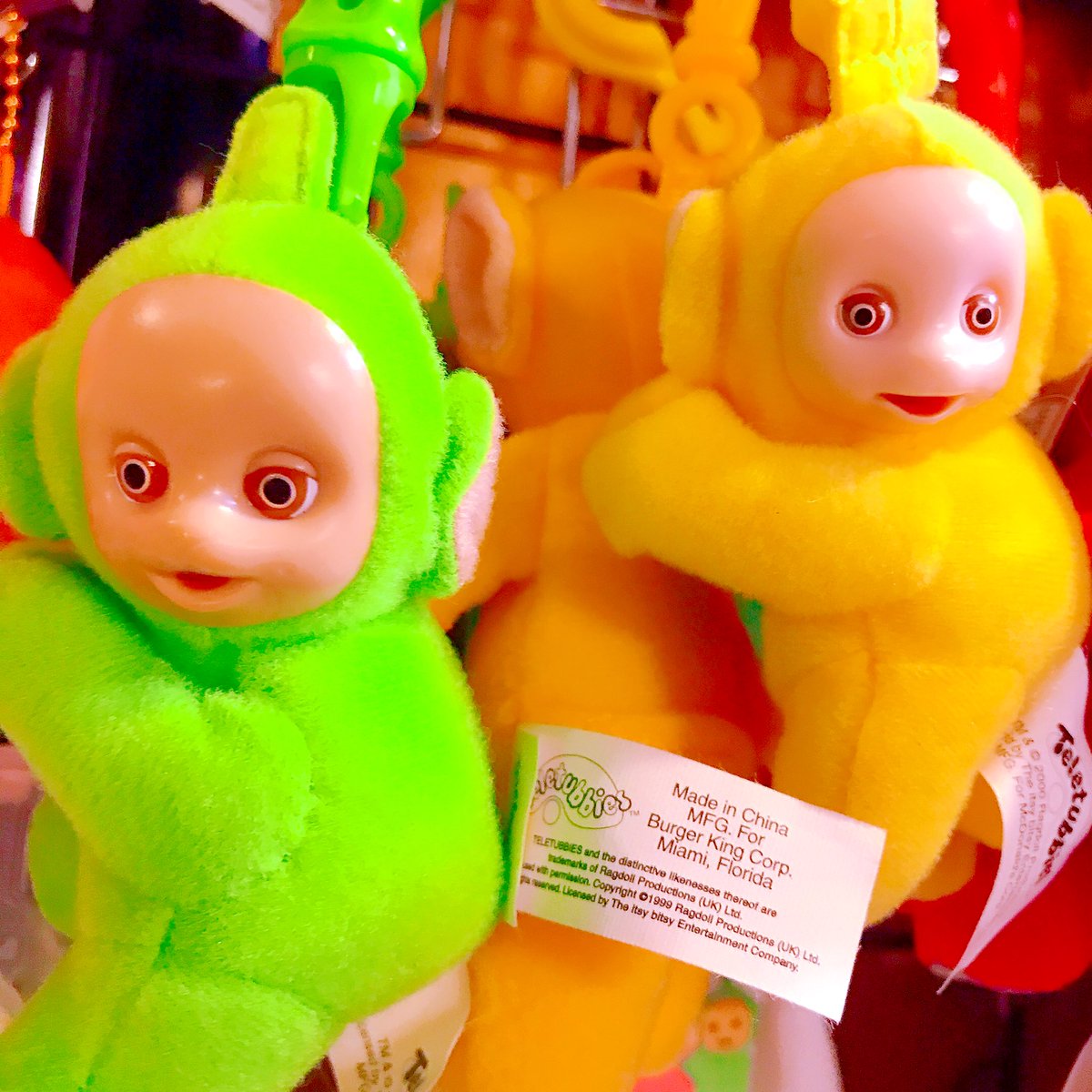 ヴィレッジヴァンガードアメリカ村 on X