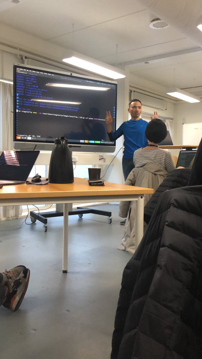 Learning about the possibilities with the Nvidia DGX-2 at Aalborg University - CLAAUDIA is hard at work providing great service for AI research!
#ai #aau