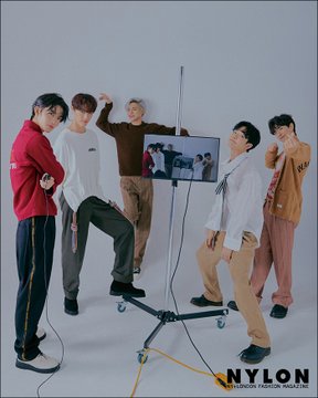 ✨HangukShop✨️ Since 2010 รับพรีทุกอัลบั้มทุกศิลปิน tweet media