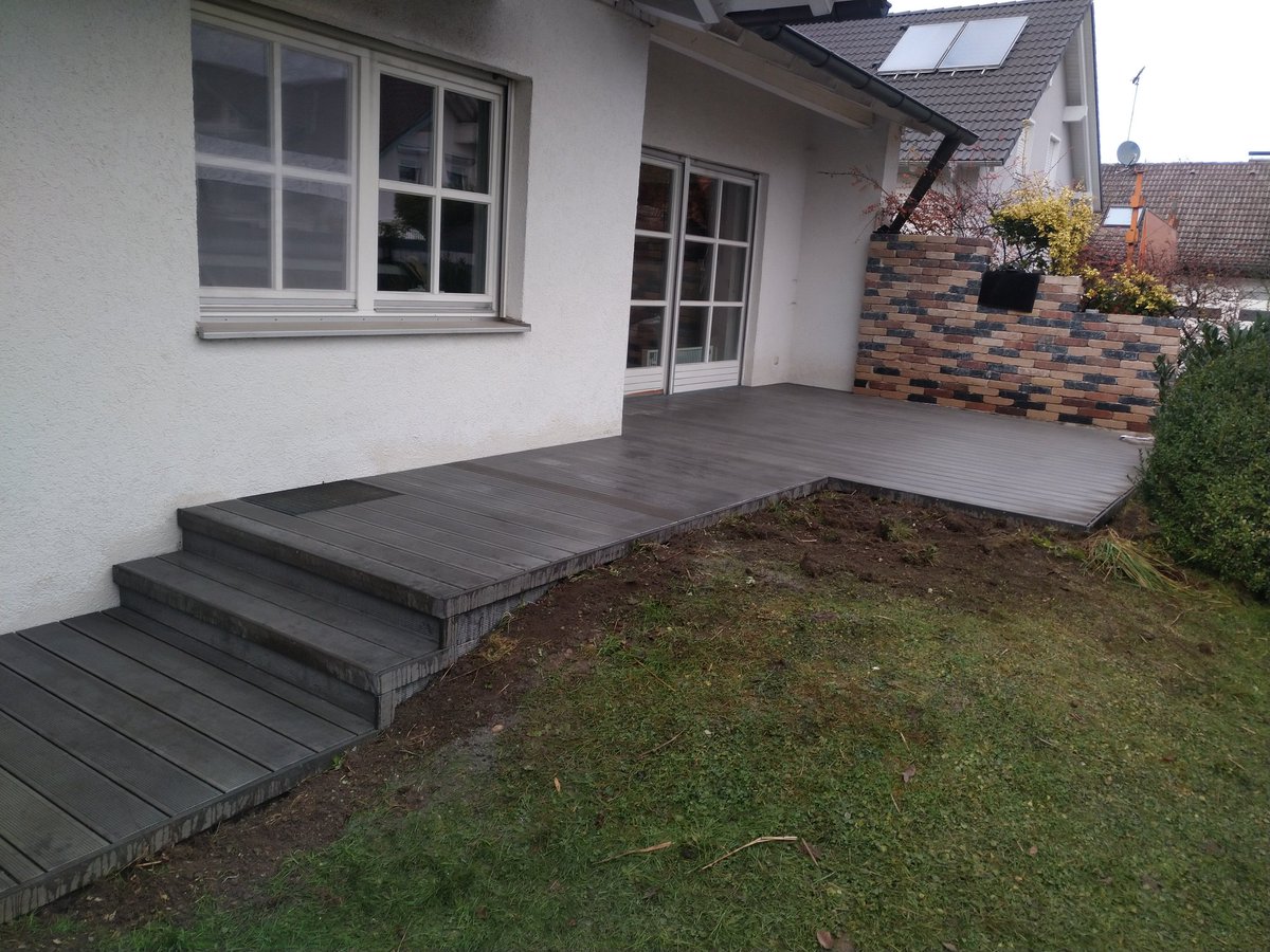 Eine unserer 👷 Terrassen aus #WPC Megawood 🐢 #gartenterrasse #garten