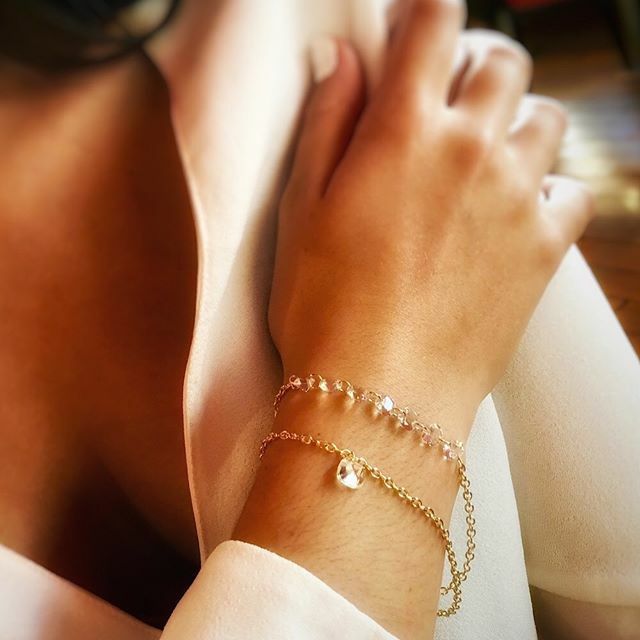 mademoiseletco's tweet photo. ⭐️ вяαcεℓεт ℓυмια ⭐️ Le cadeau idéal pour une femme d’exception qui aime la finesse et le chic.
⠀⠀
#bracelet #jewelry #france #necklace #bracelets #fashion #accessories #jewellery #love #gold #style #rings #bangle #bijoux #k #beads #jewels #gelang #gems #bangles #jewelry… https://t.co/W0CrbVYGrm