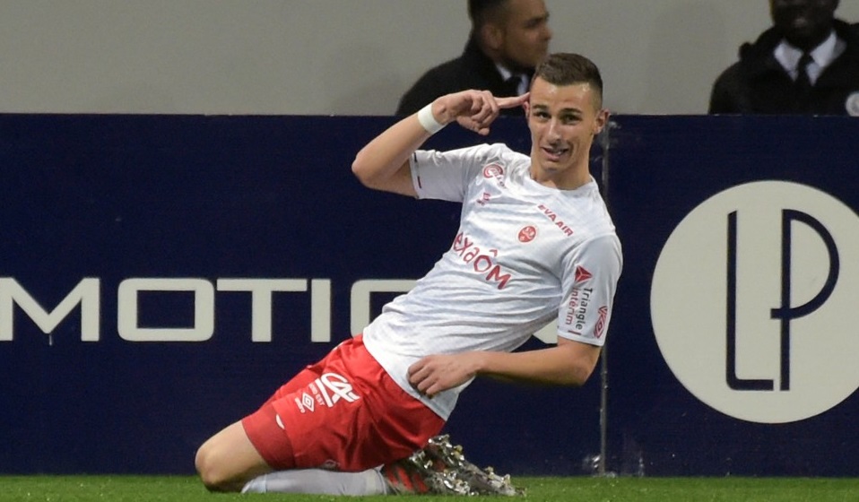 ICIStadedeReims's tweet image. COUPE DE LA LIGUE (8e) | Le @StadeDeReims veut poursuivre sa route face à @MontpellierHSC (18h45) #SDRMHSC #FBsport @CoupeLigueBKT 
francebleu.fr/sports/footbal…