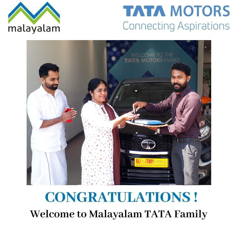 TataVehicles's tweet photo. Mrs. Kochurani George and family taking delivery of brand new TATA #NEXON. Malayalam Vehicles #TATA wishes you safe driving!

For more details:
Call☎️ : 8113888883
Website: https://t.co/gXzlbqMdRd

#TatacardealershipKochi #Tatamotorsdealerskochi https://t.co/w9afjxd8ox