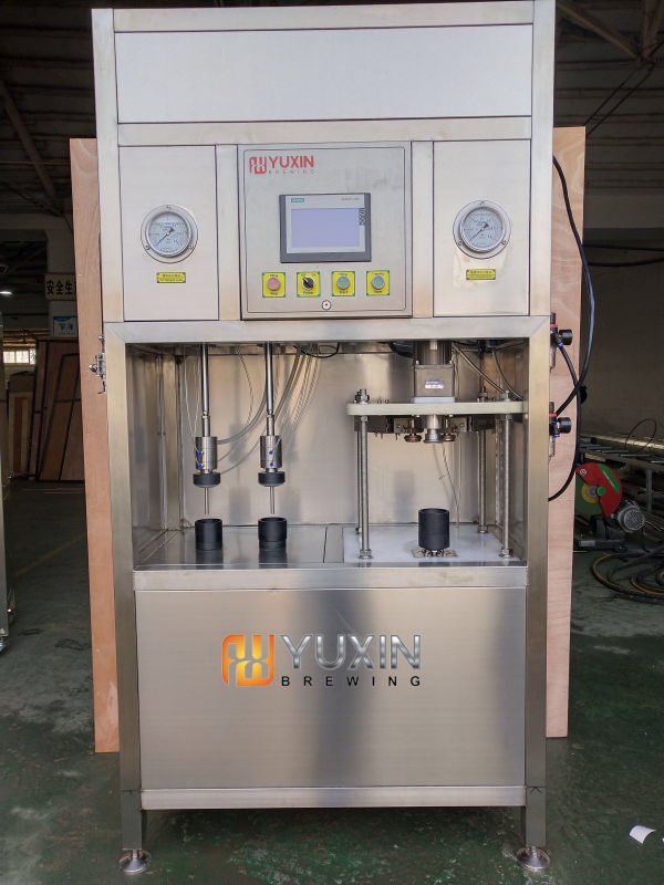 SharonShi14's tweet photo. New cans #filling and sealing machine is ready for delivery. Adopt #isobar filling method, it is a good helper for your #brewery.👍 
#canning #cansfilling #fillingmachine #sealingcans #brewery #brewpub #brewing #beerbrewing #brewingsystem #breweryequipment #brewerytank #brewing https://t.co/DLtcjXdUy8