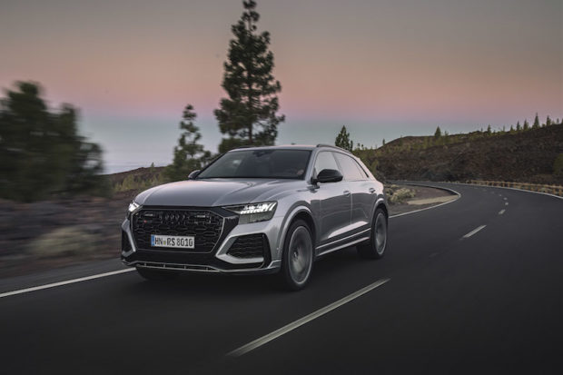 Audi RS Q8 Test: der Supersportwagen der Neuzeit autophorie.de/2019/12/17/aud… #audi #audiRSQ8 #RSQ8 #suv #supercar #review