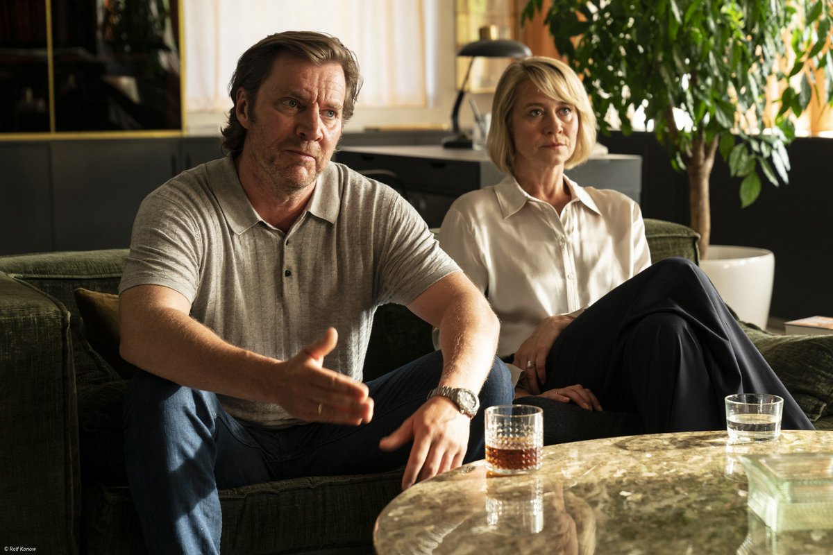 Dronningen med Trine Dyrholm er ude af Oscar-kapløbet, men til gengæld har to dokumentarfilm med dansk islæt chance for at blive nomineret ekkofilm.dk/artikler/stor-…