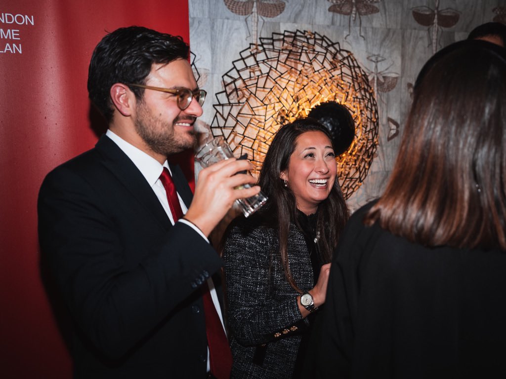 CupertinoDavide's tweet photo. Consulenti Italiani law Christmas Party 2019 @c_italiani @CupertinoDavide https://t.co/opNGbkSG5e