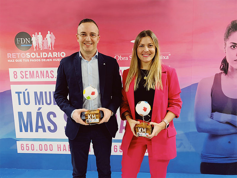 FALCONElect's tweet photo. ¡Reto Solidario conseguido!

Por segundo año, FALCON ELECTRONICA y Peralta participamos volviendo a alcanzar la primera posición.

Al superarse el objetivo, las empresas colaboradoras activamos nuestras donaciones hacia las distintas causas solidarias. ¡Muchas gracias a todos! https://t.co/I9L5a3d22U