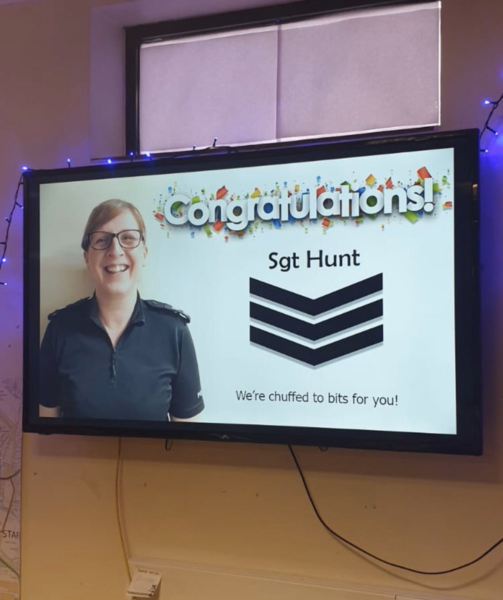 HazelHunt39's tweet photo. Walked into the report writing room to this @PoliceStafford  #proud #Humbled #PoliceFamily  🥰🙏🙌🏻 https://t.co/UE2eQctOnd