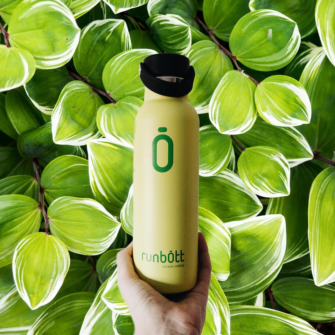 InfoBlautec's tweet photo. #TEMPERATURA, #SABOR Y #SOSTENIBILIDAD.✅
Lleva cualquier tipo de liquido siempre contigo con la nueva botella #RUNBOTT. Diseñada para ser tu botella reutilizable más cómoda, funcional y elegante. ¡Encuéntrala en #Blautec y elige tu color favorito! 😉📸 #runbotteverywhere https://t.co/xL3wFsT4As