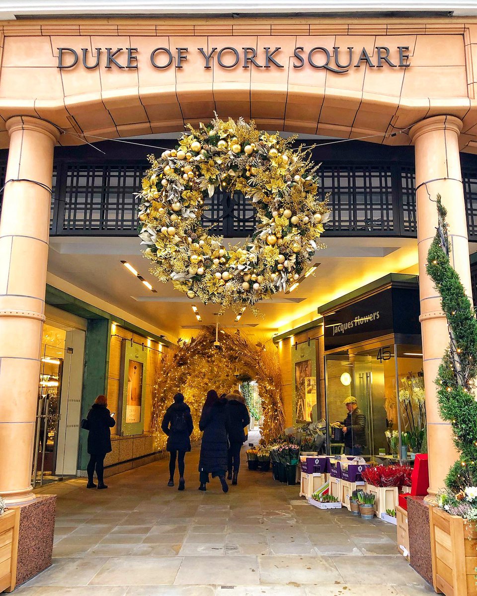 ManicomioSW3's tweet image. Step off kingsroad.london for Chelsea’s hidden gems and an array of Christmas shopping inspiration surrounded by fine restaurants and no traffic. ✨🎁🥂
📷 by @dukeofyorksquare: 
📍 85 Duke of York Square, SW3 4LY
🖥 manicomio.co.uk
☎️ 020 7730 3366