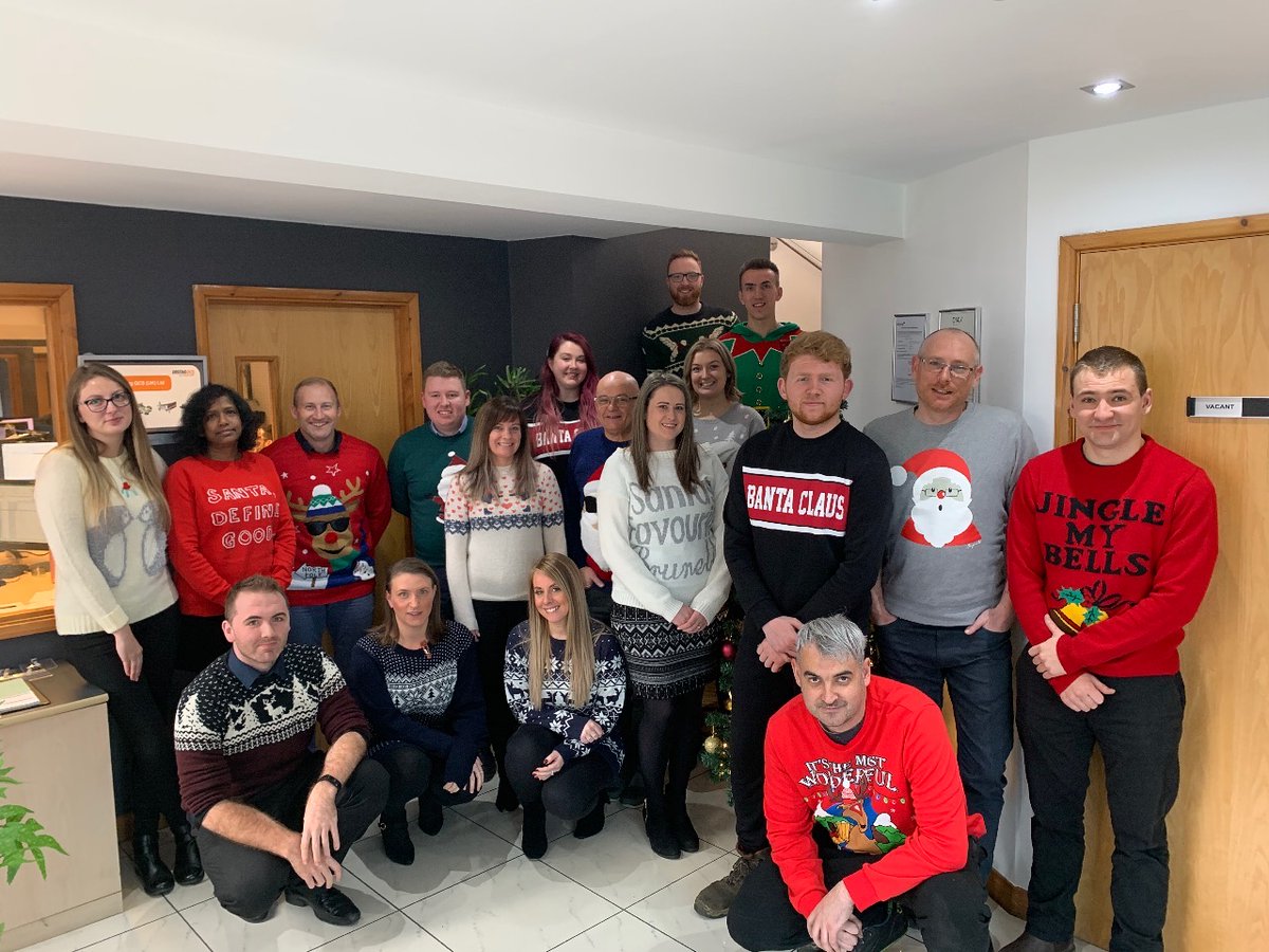 distagqcs's tweet photo. Well done to our amazing Ipswich &amp; Dungannon teams who raised £100 for St.Elizabeth Hospice for #Woollypully week - Well done everyone - Thank you #woollypullyweek #christmasjumperday https://t.co/NIBtPoPnVx