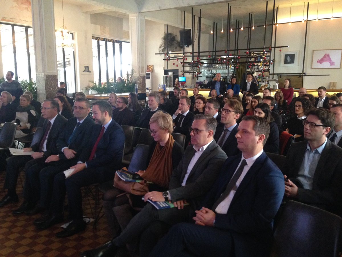 ApostolovaEU's tweet photo. Congrats to @EBRD for its 7th anniversary in Kosovo, recalling that 63% of its shareholders are #EU-related. In #Kosovo, we jointly support SMEs competitiveness, Rail Route 10 & #GreenAgenda. + commend EBRD focus on good governance in its 2019-20 #TransitionReport https://t.co/5J8zQPvbww