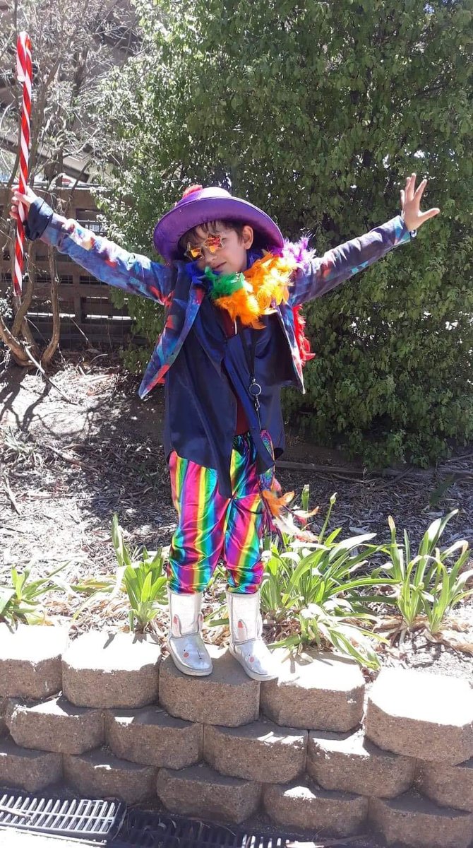 LucyTho03039939's tweet image. @eltonofficial my 6 y.o nephew played #elton at the school Xmas play in Bathurst NSW, #australia.  He’s got tickets for your tour to Bathurst next year and is raring to go! #eltonmeetseb #rocketman #tinydancer