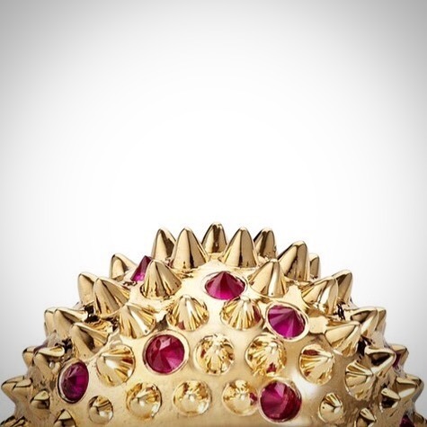 Spiky MF. HM. #RubyTuesday #DontQuestionWhySheNeedsToBeSoFree #ItsOnlyRockNRoll #SpikedRing #CouldBeYours #IfYouAskFatherChristmasVeryNicely #PunkForLife #NotJustForChristmas