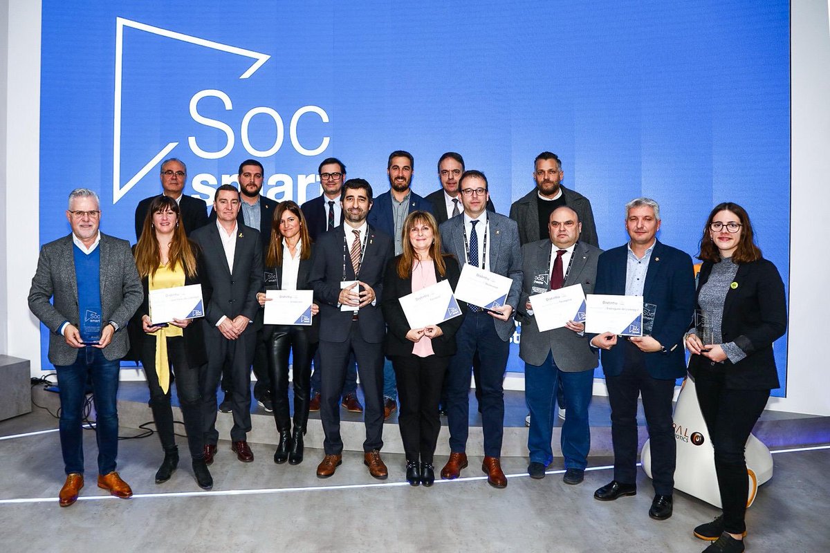 tic's tweet photo. 🎖 Vols saber quins són els primers ajuntaments que han rebut el distintiu #SocSmart?
Consulta-ho aquí 👉 https://t.co/cTrHTdgNb0 https://t.co/ICNoaufSKF