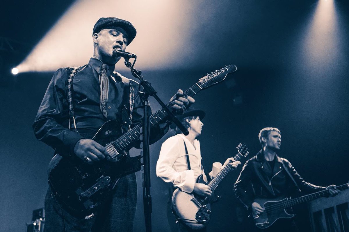 libertines's tweet photo. 𝚂𝚘 𝚖𝚞𝚌𝚑 𝚕𝚘𝚟𝚎 𝚏𝚘𝚛 𝚢𝚘𝚞, 𝙱𝚒𝚛𝚖𝚒𝚗𝚐𝚑𝚊𝚖! 𝚇

𝙿𝚑𝚘𝚝𝚘 𝚋𝚢 @petebatesuk https://t.co/MuXaIENMjD
