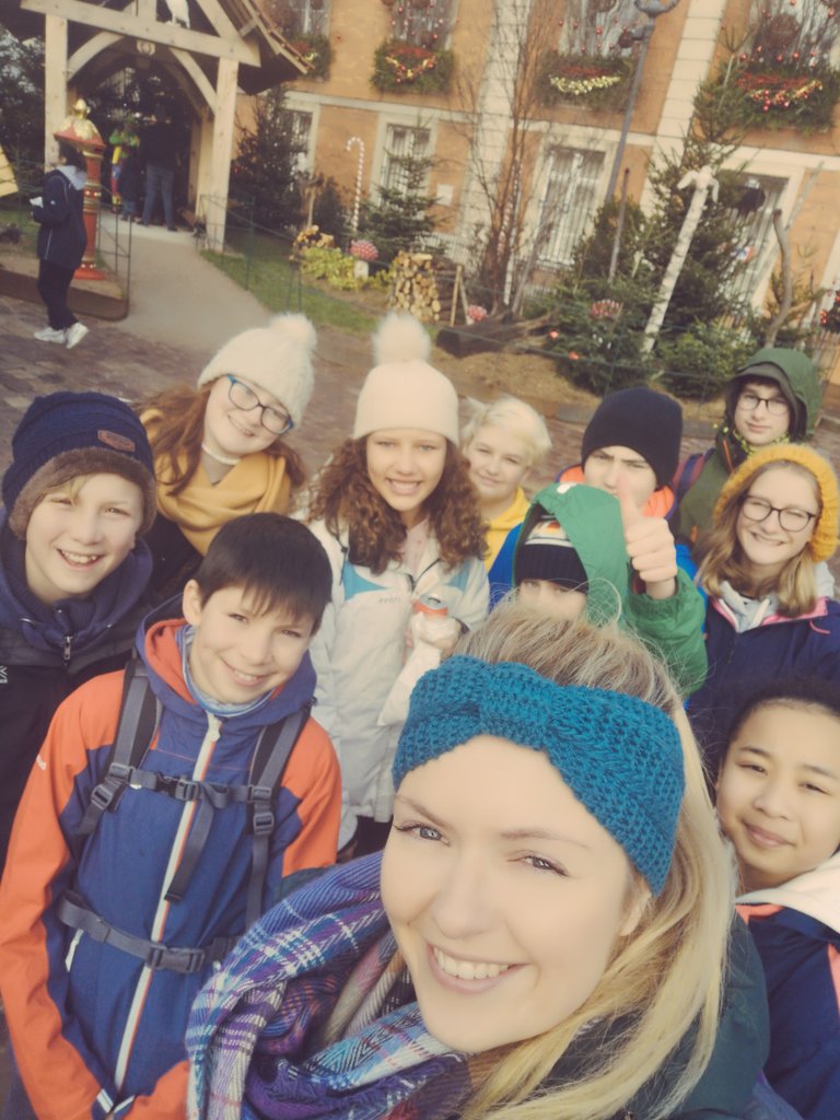 Les groups! What luck we had to have to take these fabulous young people to France!
#BFSdoLilleChristmasMarket2019
#cestlesprofsquiontdelachance