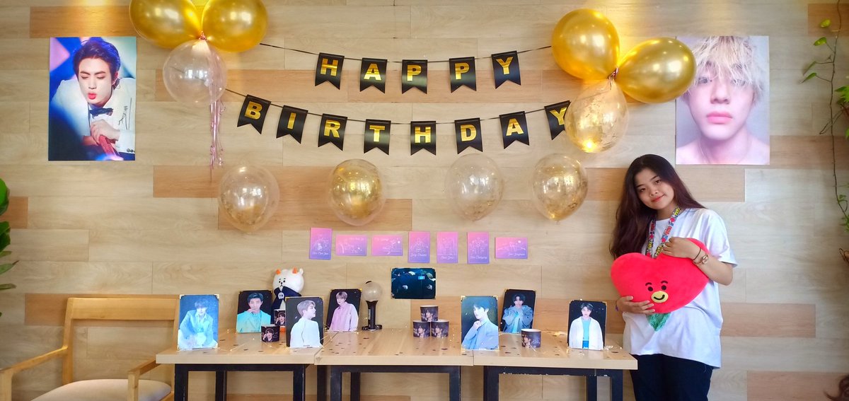 bdphuyenn_vk's tweet image. MY EVENT 💜 
HAPPY BIRTHDAY KIMSEOKJIN 💜 KIMTAEHYUNG 
----------
#AWINTERNIGHT 💜
#VIETNAM 
#GIAĐÌNHHỔTHỎ