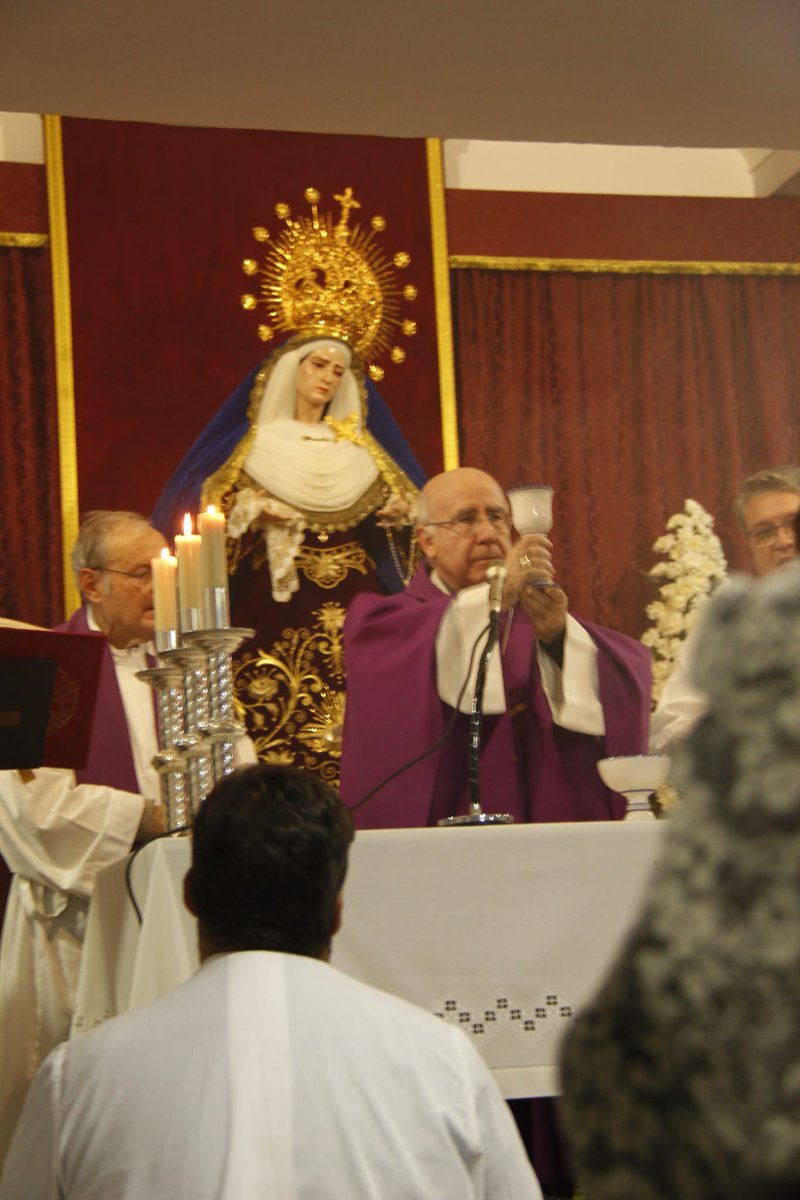 PradoHuelva's tweet photo. Nuestro Obispo presidió la Misa de Acción de Gracias con motivo de la erección canónica de la Hermandad. https://t.co/Bx24V1E4yp