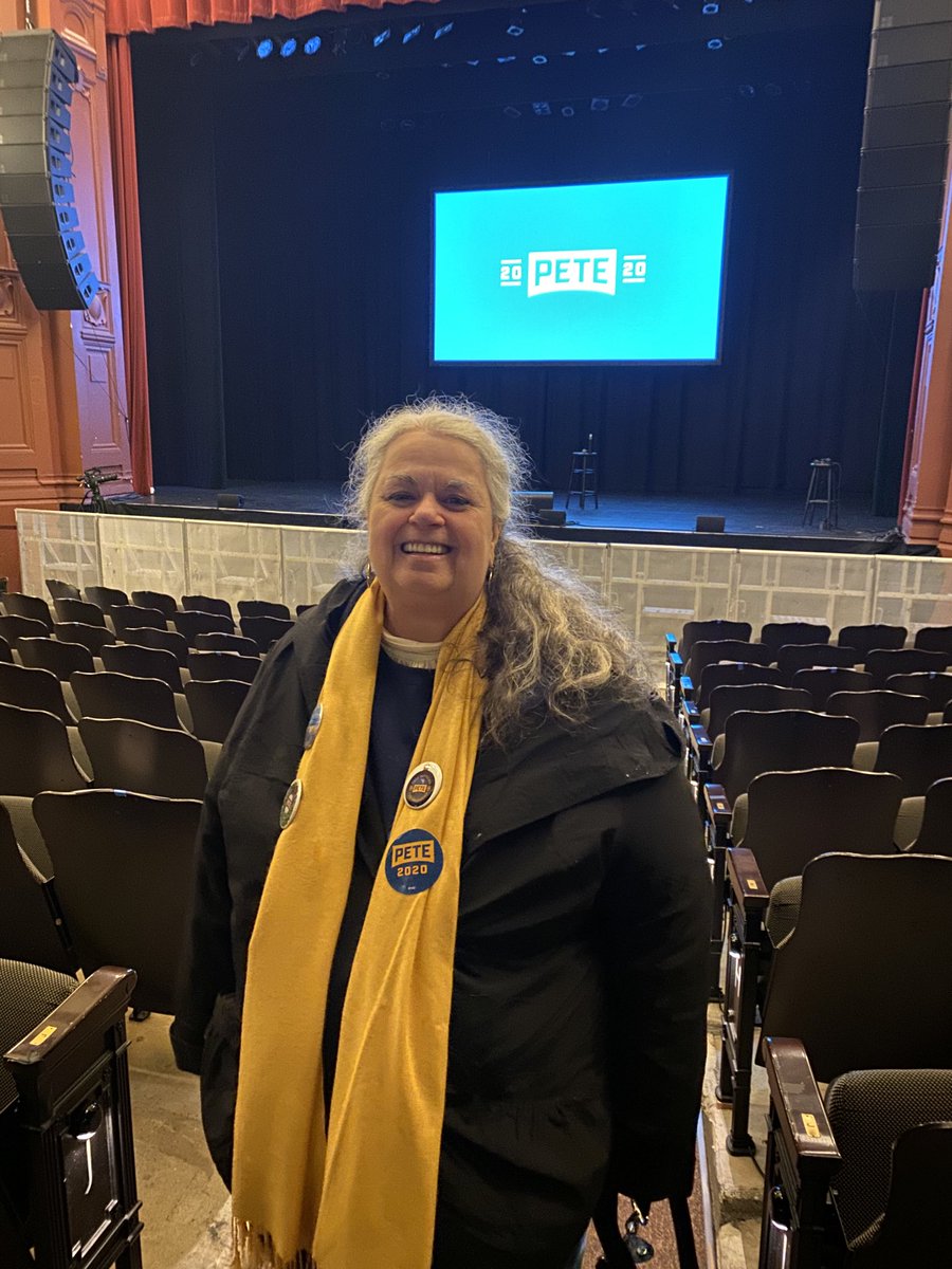 kritter58's tweet photo. Great time! #SeattleforPete #WAforPete https://t.co/gJrU8RPDcn