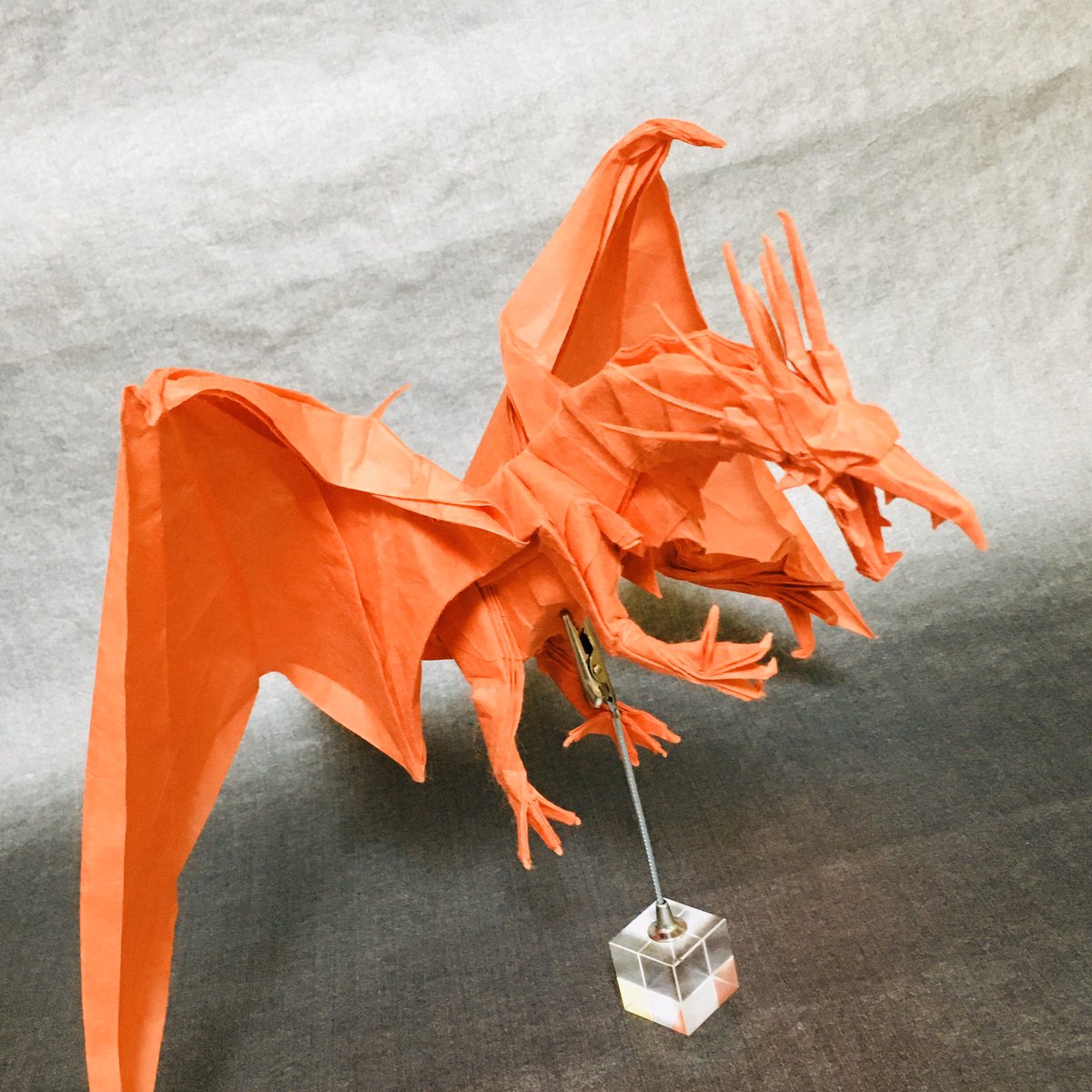 すぎぽよ 神谷哲史さんのエンシェントドラゴンanother A D Another Designed By Satoshi Kamiya 90cm楮和紙より One Sheet Of Square Paper 下半身が納得いかないけど やっぱりエンシェントドラゴンは難しいです ཫ 折り紙作品 Origami