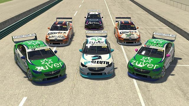 Team photo. Lining up for the last round of <a href="/v8scops/">V8SCOPS</a> for 2019.