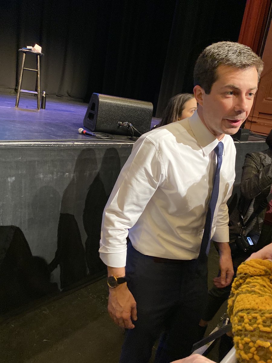 kritter58's tweet photo. #SeattleforPete #WAforPete https://t.co/HdnozWI6Bv