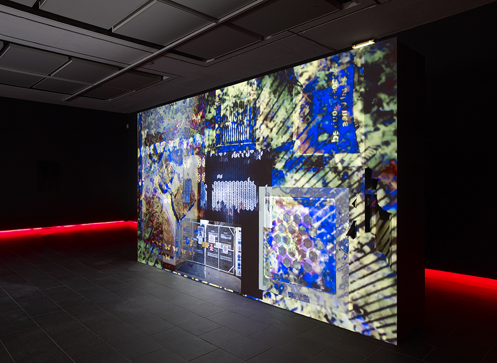 eseacontemp's tweet photo. One month left to visit our exhibitions by Cheng Ran and Cui Jie! See here for more info: https://t.co/QtZef7Ib2O. PLEASE NOTE: The exhibitions will be closing on Sunday the 12th of January, a week earlier than previously advertised. Photos by Michael Pollard #cfcca https://t.co/IOUw48Kskn