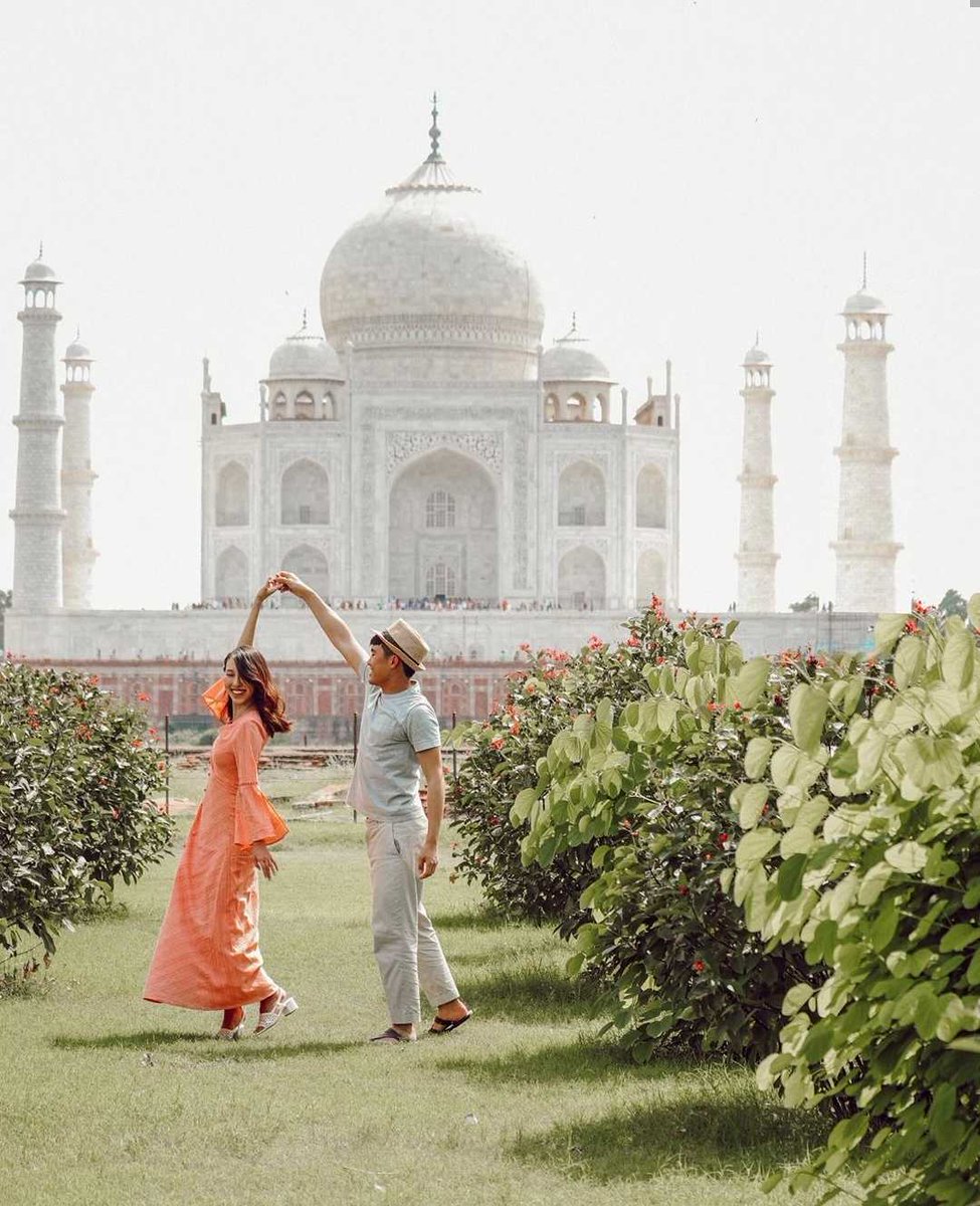 Almosafer_UAE's tweet photo. Our favourite image of the week is by Insta: melissackoh👏👏.
📍 #India

Follow @tajawal.travel on Insta and use the tag #tajawal to get featured!

#mydubai #dubai #uae #travel #travelsorted #tajawaltravel #tajmahal #winter #delhi https://t.co/eWjF59Lujf