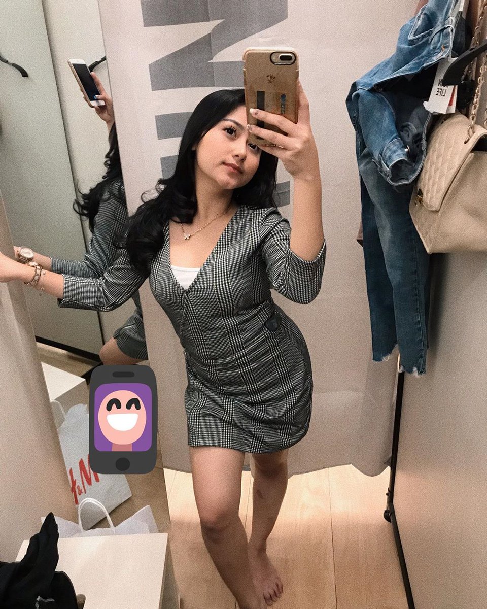 AyurealOfficial's tweet photo. Selamat sore Ayu Open Daerah Gubeng ya bep Open 
VCS juga tigs selot aja 250/jam
Testi video ayu5 detik😍😍

InfoDm
#bandarasurabaya
#PasukanRebahan 
#opensurabaya 
#openvcs 
#OPENBOBandung 
#Openvcsreal 
#ngentotabg 
#indonesiacantik 
#RealAngels 
#RealAccount 
#SaloneTwitter https://t.co/47AWogoST5