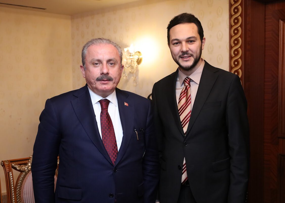 2017-2019 başkanlığını yaptığımız APA 12.Genel Kurulunu Meclis Başkanımızın ev sahipliğinde Antalya’da gerçekleştiriyoruz. Güzel bir haber var✋Gösterdiği başarılar sonucu 2019-2021 başkanlığı<a href="/AAsumanErdogan/">Asuman Erdoğan 🇹🇷</a> başkanlığında Türkiye’ye verilmiştir.🇹🇷 <a href="/RavzaKavakci/">Dr. Ravza KAVAKCI KAN 🇹🇷</a> <a href="/Burhan_Kayaturk/">Burhan Kayatürk</a>