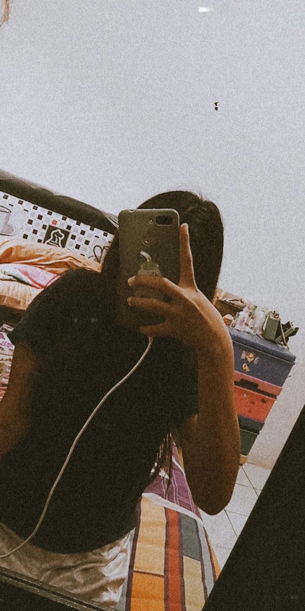 emmkst's tweet image. 1. Okk aku mulai deh, dari filter favorit aku nih 
✨Retro*Matte From thaifurtado✨
Ini contoh²nya yakkk