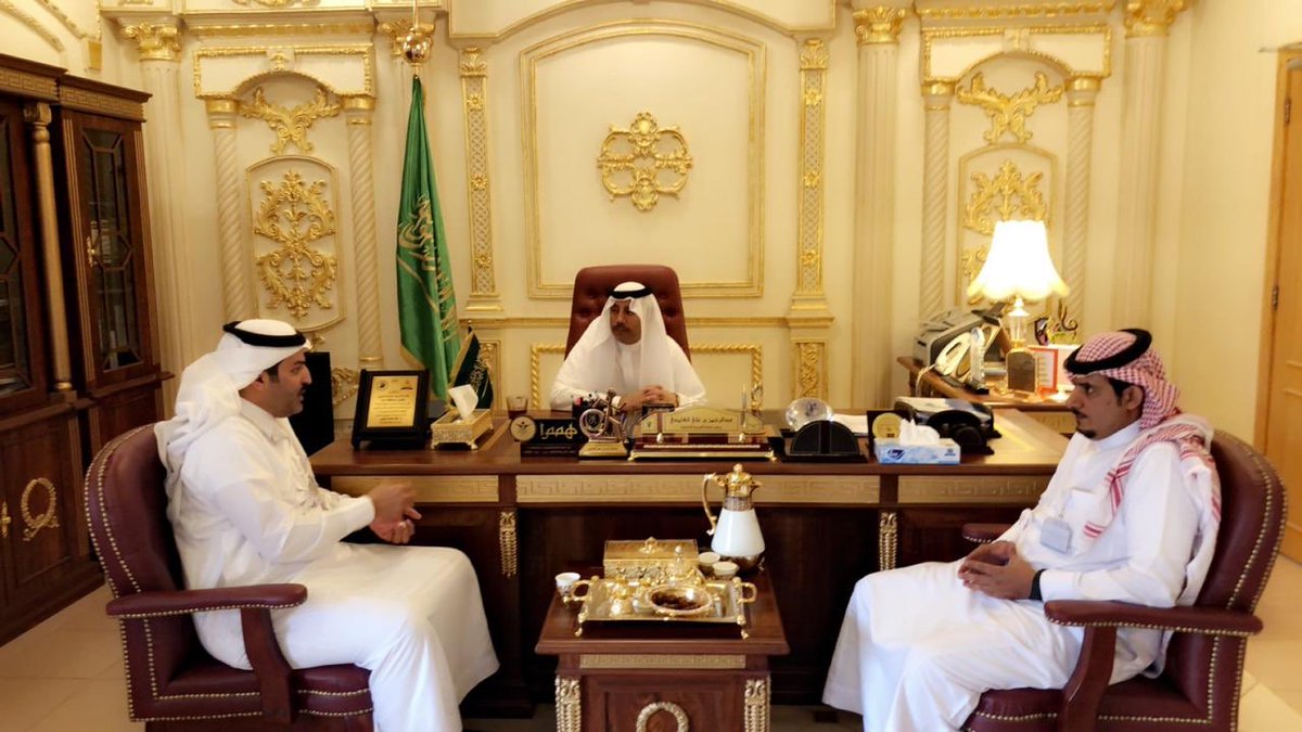 استقبل مدير ادارة التربية الخاصة بجدة الاستاذ/ عبدالرحمن الغامدي كل من:
أ/ صالح المانعي
مدير قسم التربية الخاصة بعنيزة

أ. علي ناصر القحطاني
مشرف برنامج فرط الحركة بعنيزة

تستهدف الزيارة تبادل الخبرات بين الادارتين والاطلاع على النماذج المميزة بتعليم جدة