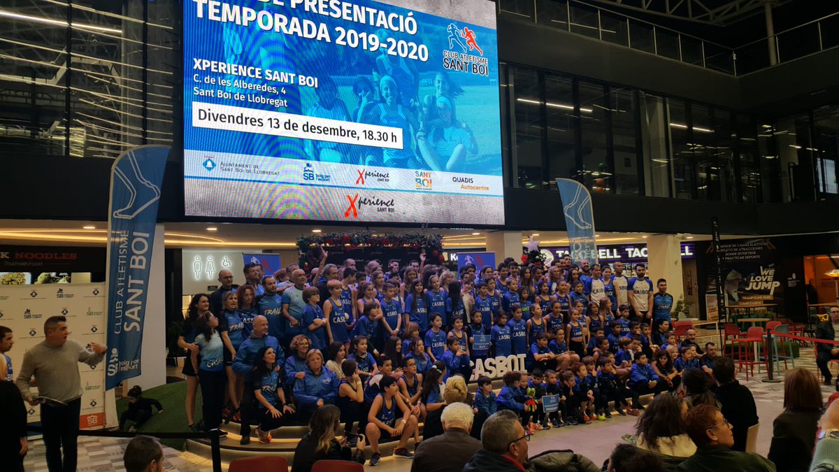 Divendres, el <a href="/CASantBoi/">Club Atletisme Sant Boi</a> va presentar els seus equips per aquesta temporada. Estan fent molt bona feina i això es veu en la gran família que han anat construint! Endavant! 💪

#SantBoi #Esports