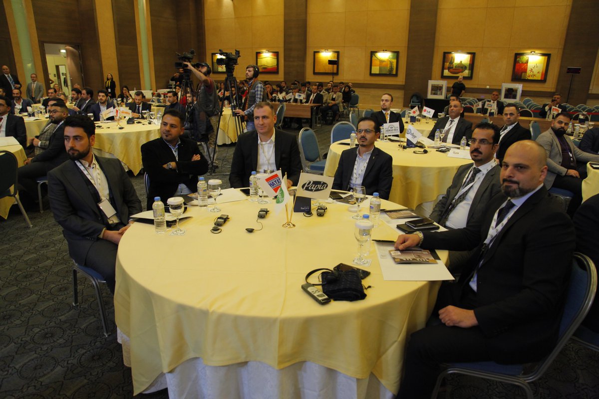 LBIraq's tweet photo. #Papia Brand has received their award as a Leading Brand of  KRI for 2019 in the TOILET PAPER category. #hayatkimya https://t.co/TO41OaWNmq