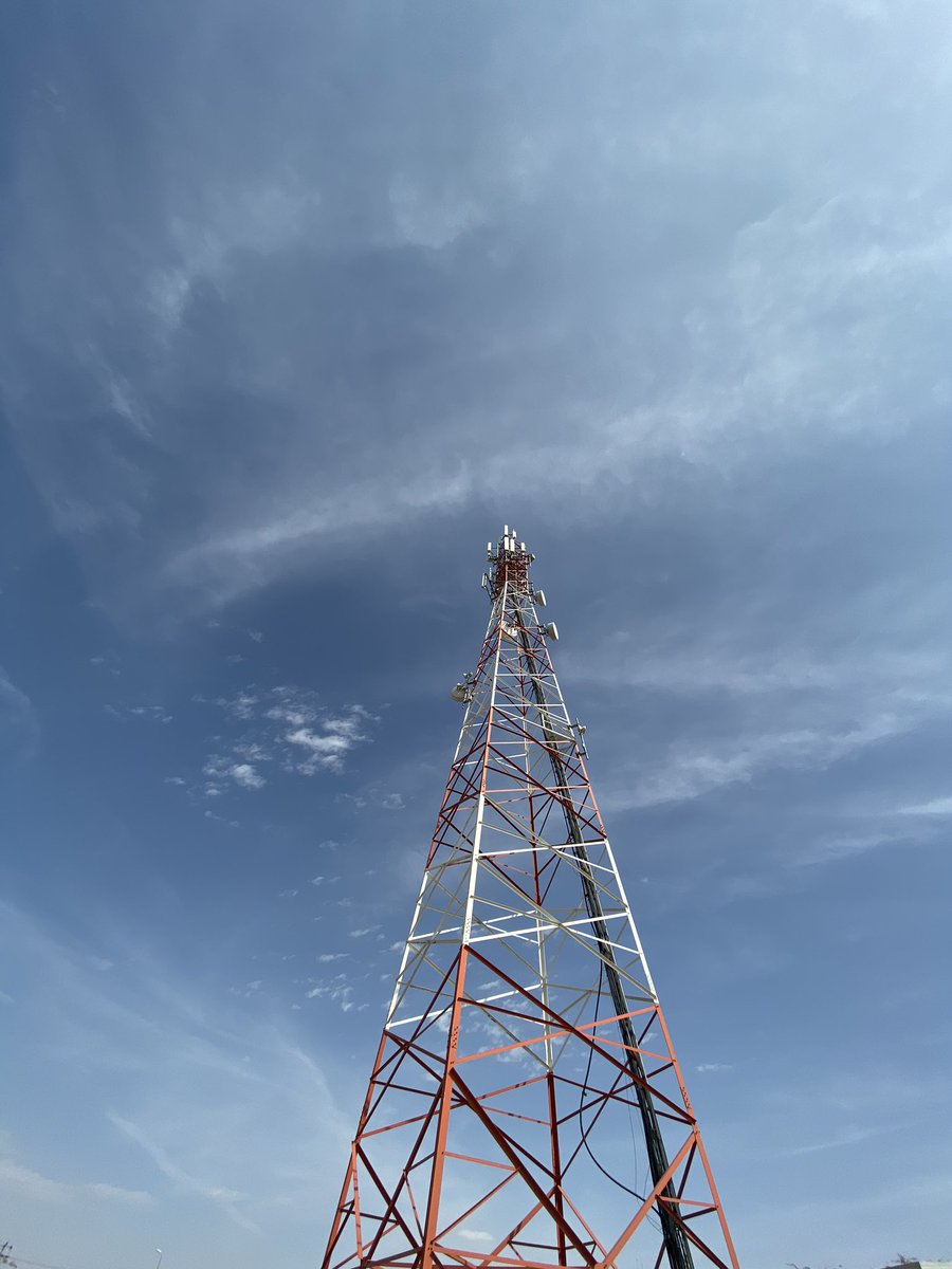 الإخوة في @STC_KSA @STCcare 
هذا البرج كان يعمل بكفاءة عالية ..
قبل 3 اسابيع تعرض لعطل مفاجئ ، عاد بعد ذلك للعمل بشكل جزئي.
الكثير من سكان الحي الشمالي في ظلم يعانون حالياً من ضعف الشبكة.
يرجى منكم معالجة الخلل ولكم كل الشكر 🌹