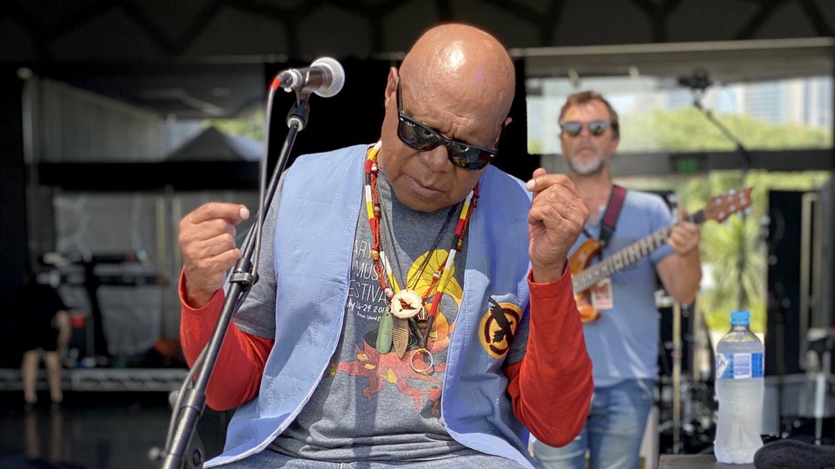 archieroach's tweet photo. Had a great time at @hotagc Deadly Hearts concert over the weekend with @MojoJujuMusic @jessicamauboy and all the other Deadly artists. Thanks to Paul Grabowsky, Steve Magnusson and Sam Anning who joined me on stage to share songs from the new album. #ArchieRoachTellMeWhy https://t.co/KDBTApuJI2
