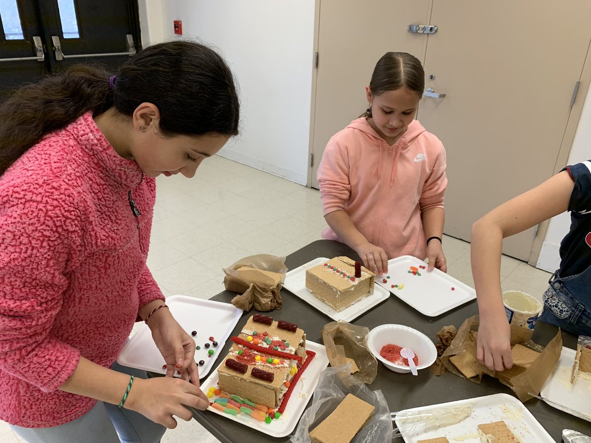 Team 5X.... more of our Gingerbread house making party. <a href="/ParmaSchools/">Parma City School District</a> <a href="/PCSDShiloh/">PCSD Shiloh</a> <a href="/team5xindians/">Team 5X Indians</a> <a href="/PCSD_CI/">PCSD C&I</a>