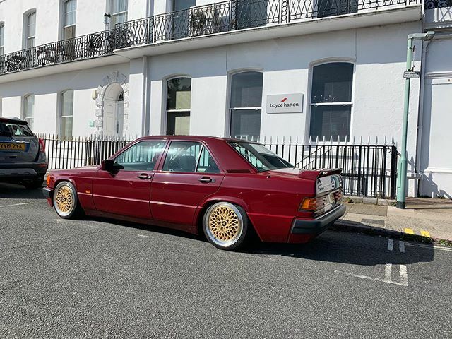 racebreakfix's tweet image. 190E in maroon, sign me up 🥰 #Mighty190 ift.tt/2PKjKYk