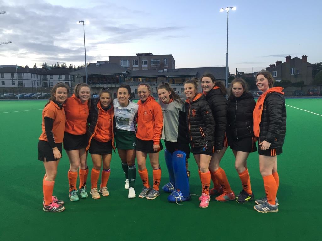 johnc034's tweet image. Thanks to @AnnaOF who took a few minutes to get a picture with a group of  @Skerrieshc girls yesterday. They were absolutely buzzing aftewards........and they won!!!!!