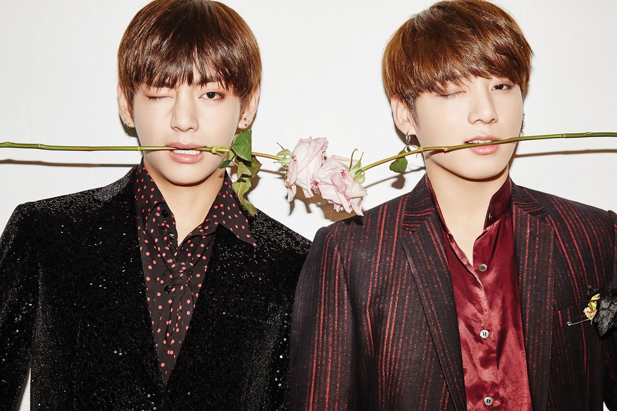 Тэхен бтс inner child. Все любят тэхена. Bts kim taehyung. Бтс taekook. Тэхён бтс.