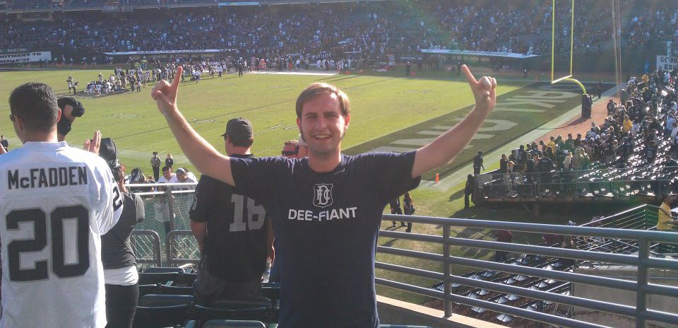 DaveFeatures's tweet photo. Had a blast on my three visits to the Coliseum. There's no place like it. I'll be back, hopefully the Raiders will be too π’ #RaiderNation #RaiderNationUK https://t.co/CAkuVboVSG