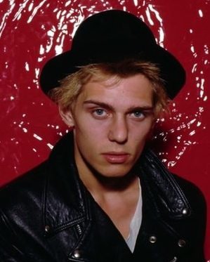 Happy Birthday to The Clash bass guitarist Paul Simonon, born on this day in Thornton Heath, Croydon in 1955.   